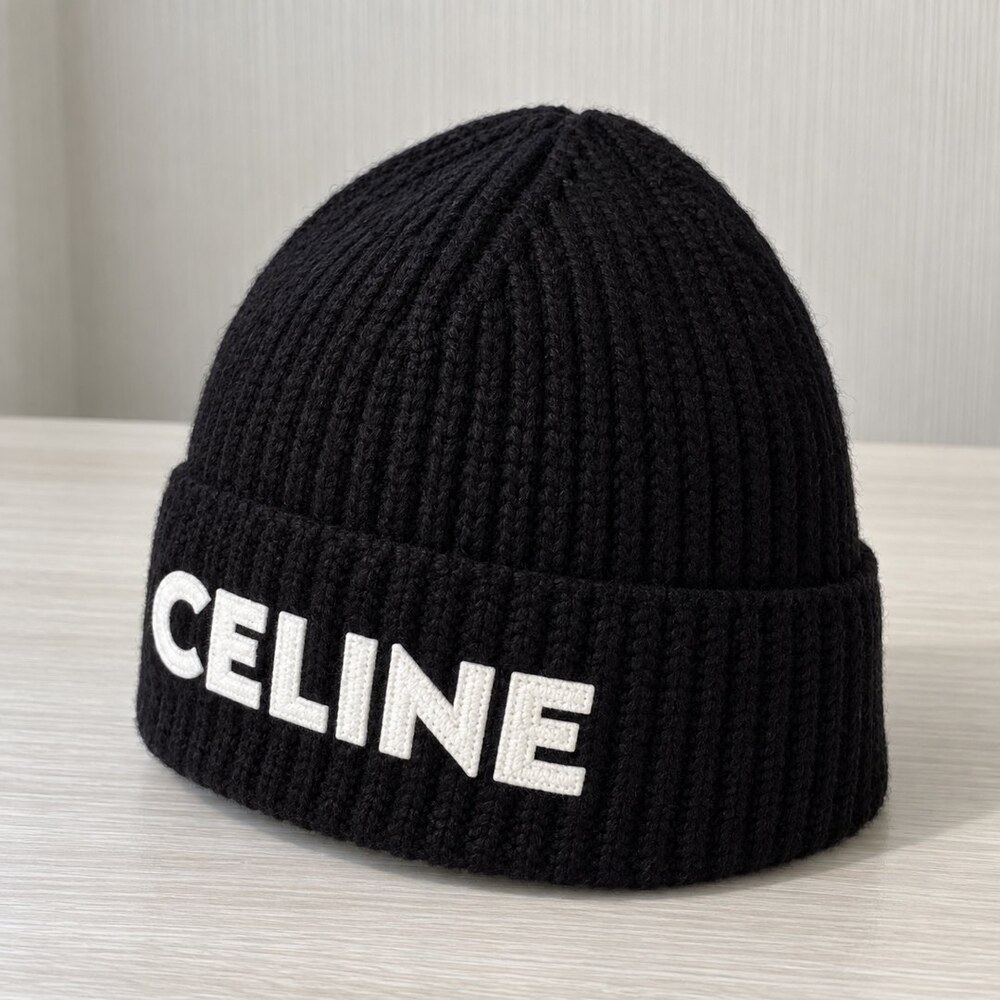 CELINE Black Ribbed Knit Beanie - Picture 4 of 6
